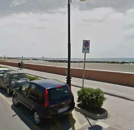 Oda ve Kahvaltı Parco Degli Angeli Fiumicino